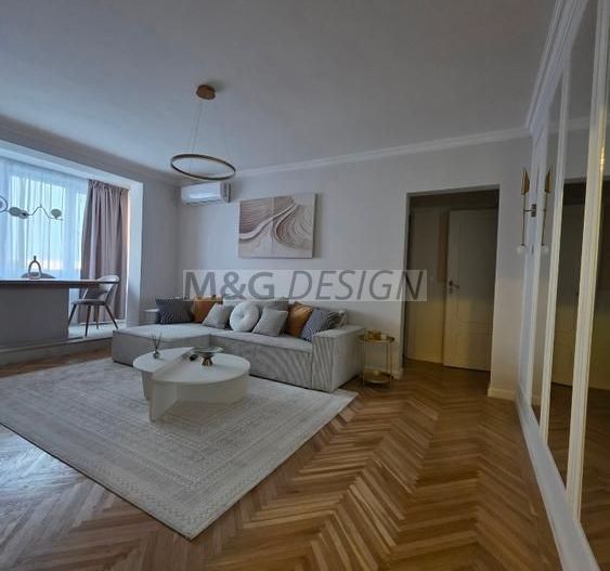 Apartament 3 camere zona Centrala - Poză 2