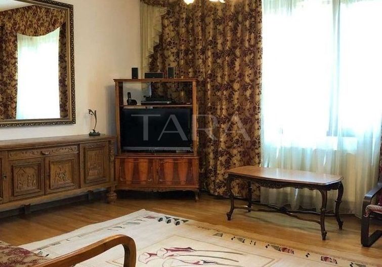 Apartament 3 camere, casă interbelică-Zona Centrala - Poză 2