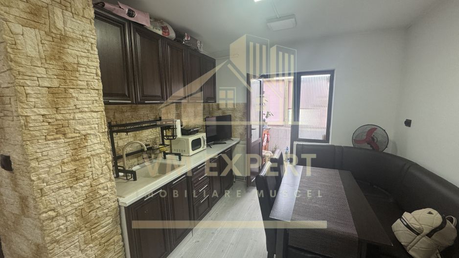 APARTAMENT 2 CAMERE ETAJ 4 CAMPULUNG GRUI - Poză 15