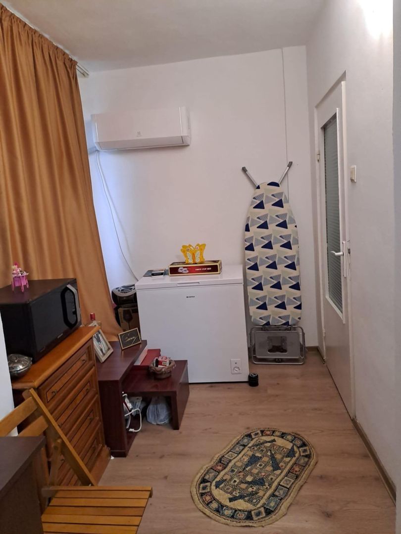 Garsoniera Micro 19,et3, in bloc mixt - Poză 7