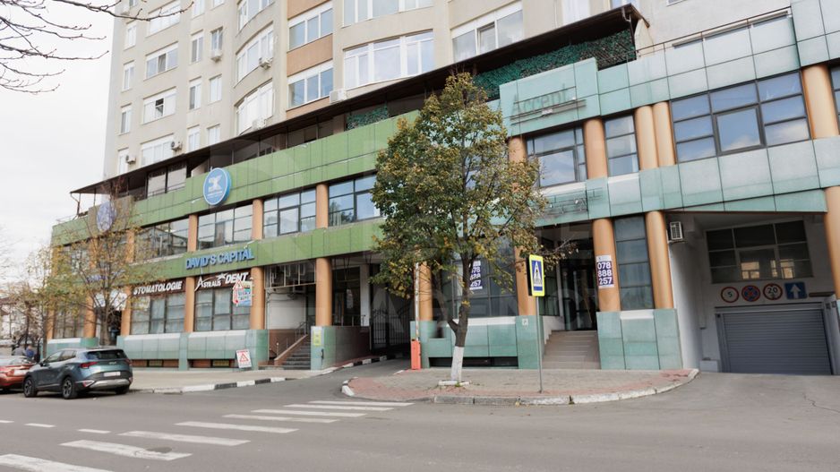 Chirie, spațiu comercial, 236,9 mp, str. Petru Rareș, Centru - Poză 1