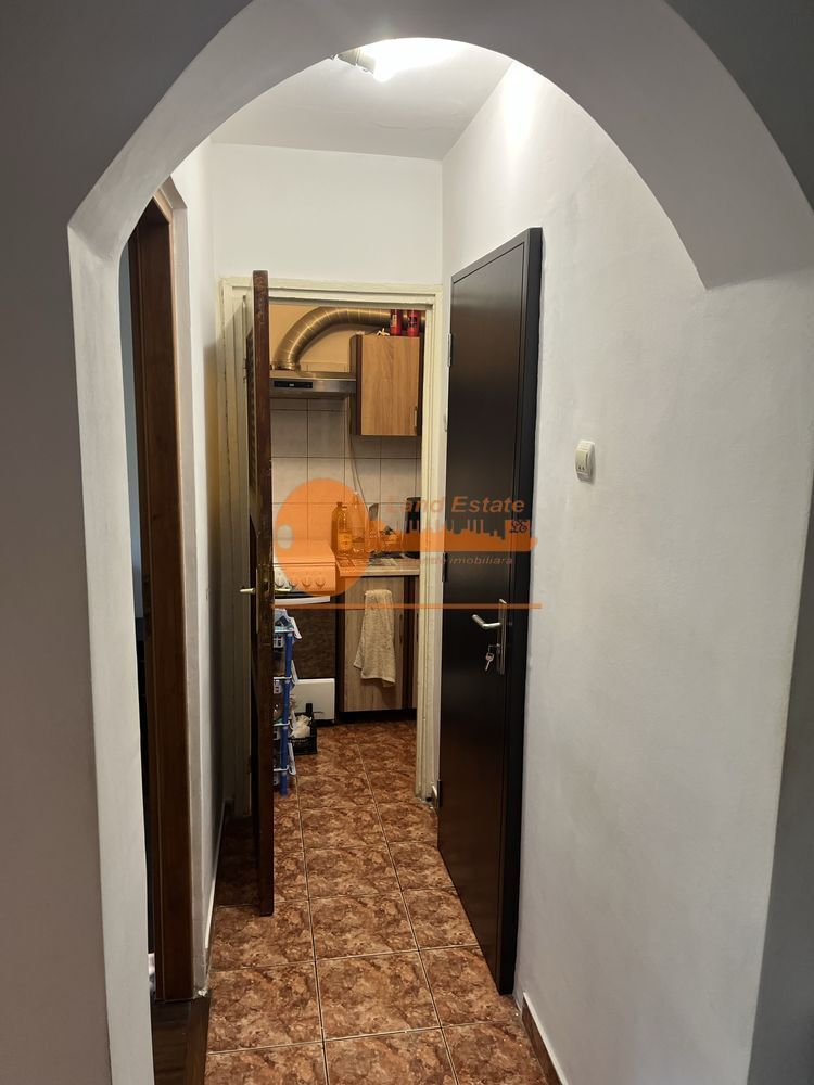 2 camere la 400m de metrou Glorjului - Poză 3