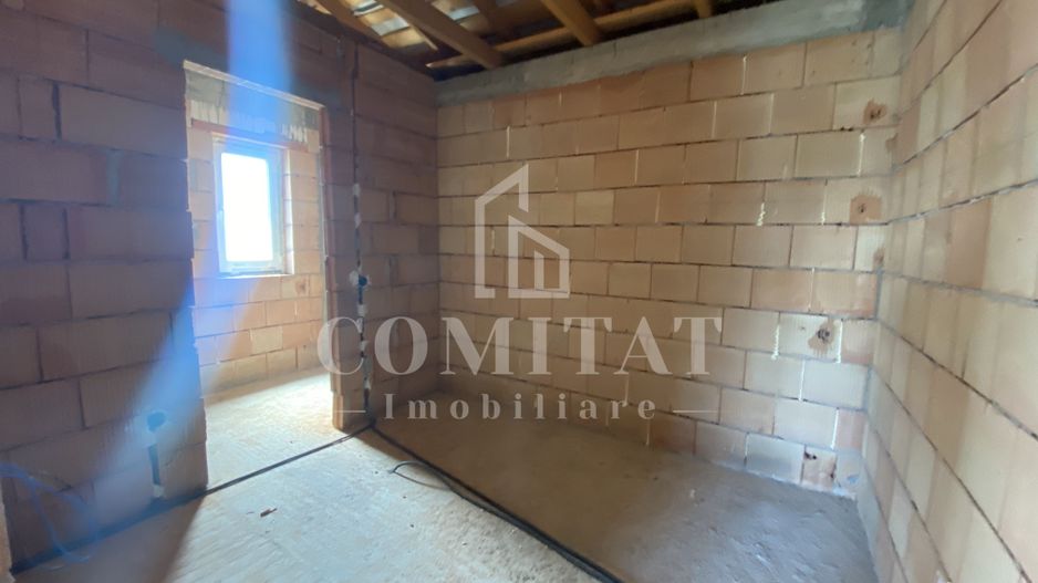 Casă individuală de vânzare | Dispunere pe 2 niveluri | Dezmir - Poză 6