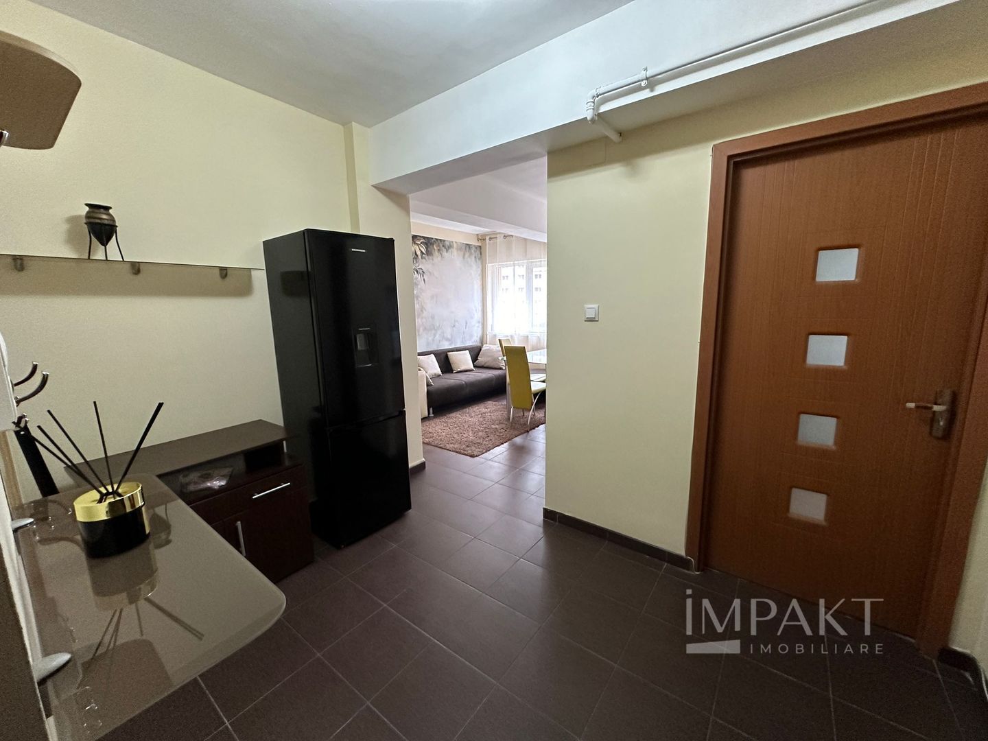 Apartament de inchiriat cu 3 camere,zona semicentrala! - Poză 8
