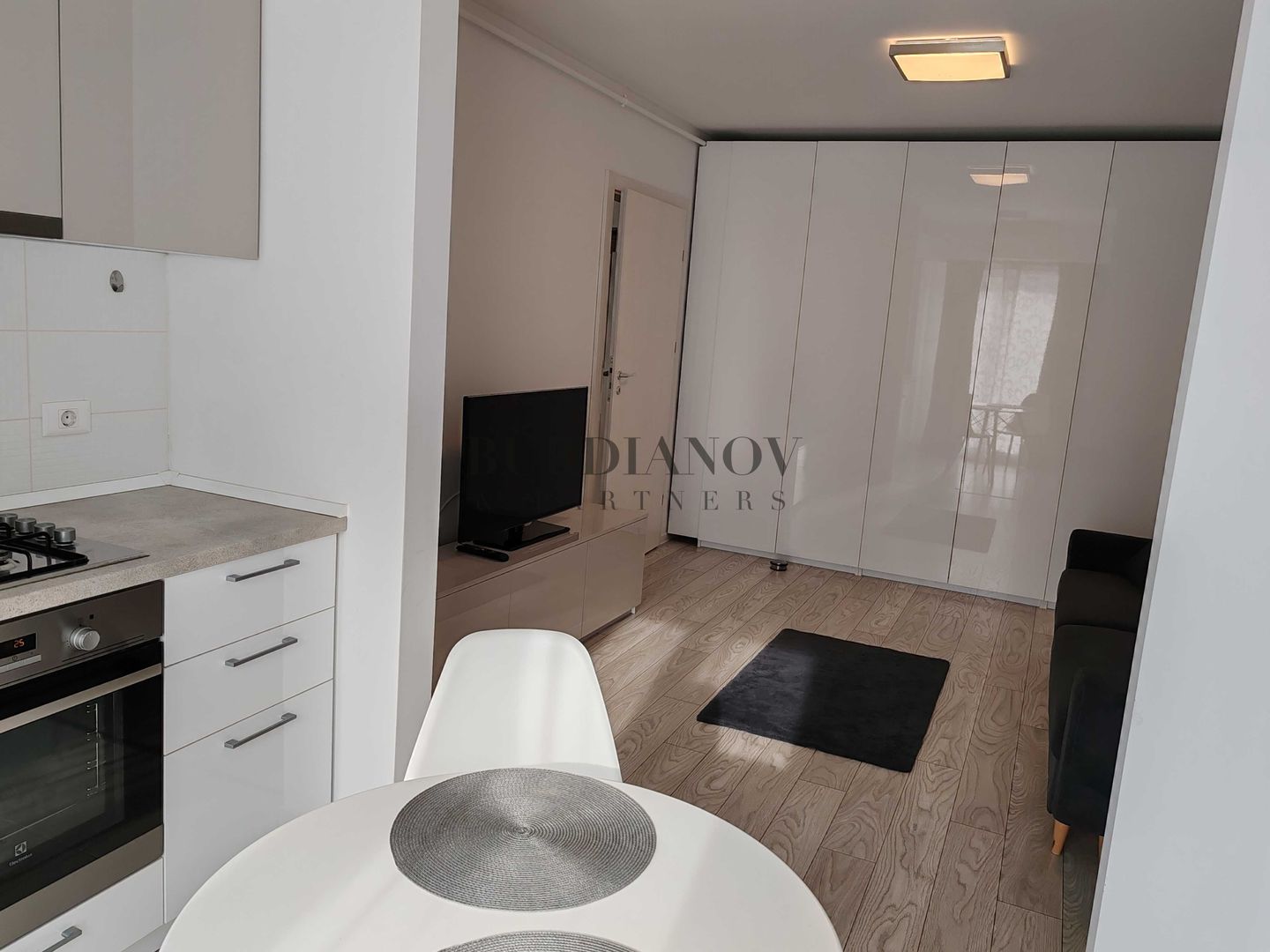 Apartament cu 2 camere de închiriat - Titan 4 Residence II - Pallady - Poză 6