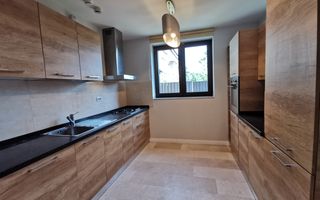 VILA SPATIOASA CU 4 CAMERE LA INCHIRIERE IN COMPLEX REZIDENTIAL OXFORD - Poză 2