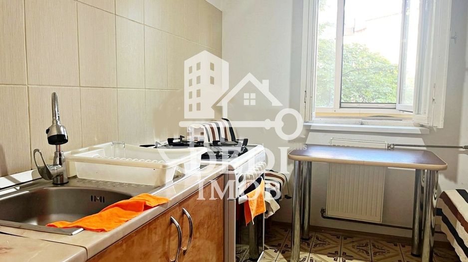 Apartament cu 3 camere de inchiriat Decebal, Oradea - Poză 9