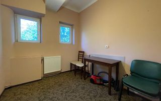 Birou sau locuință! 3 camere decomandate, zona semicentrala! - Poză 5