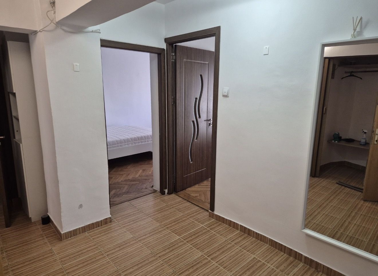 AP. 3 CAMERE - IANCULUI, PET-FRIENDLY, REABILITAT, MASINA DE SPALAT - Poză 3