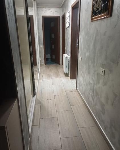 Inchiriere Apartament 2 camere- Aparatorii Patriei- Centrala proprie - Poză 12