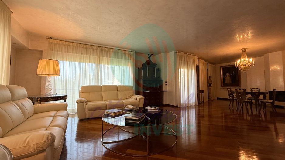4 camere de lux în Primăverii cu terasă și 2 parcări - Poză 4