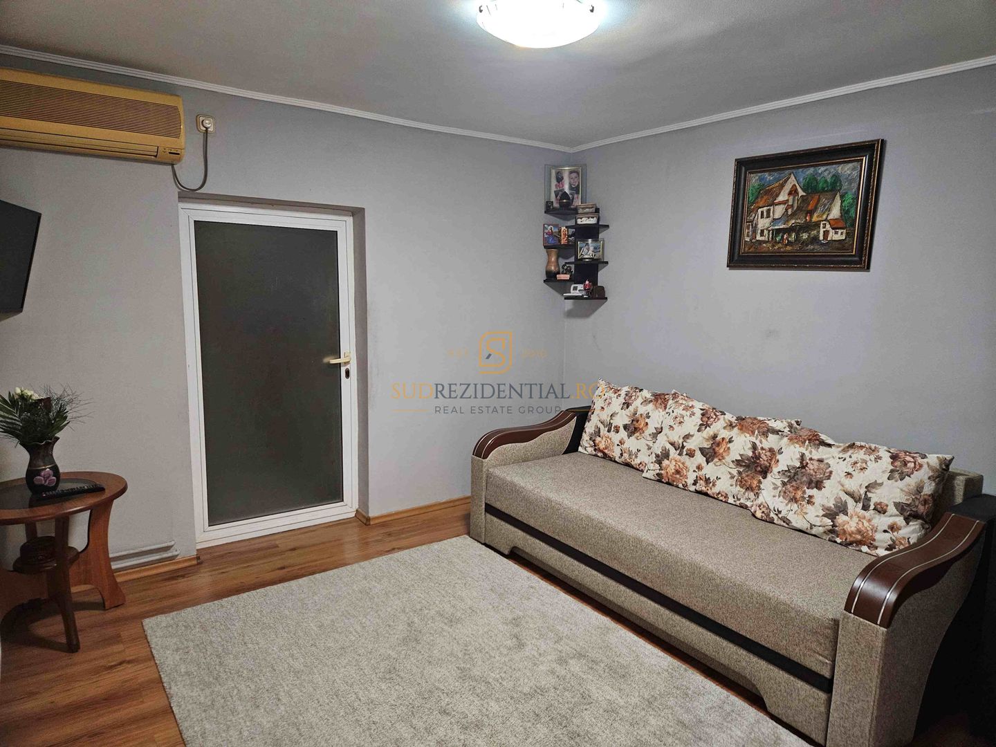 Casa indviduala cu 4 camere si teren generos - Jilava, Str. Garii - Poză 1