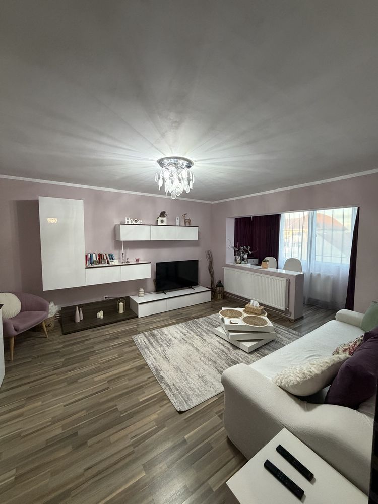 Modern | 3 Camere | 2 Băi | Mobilat & Utilat | Centrala proprie |Renovat complet - Poză 4
