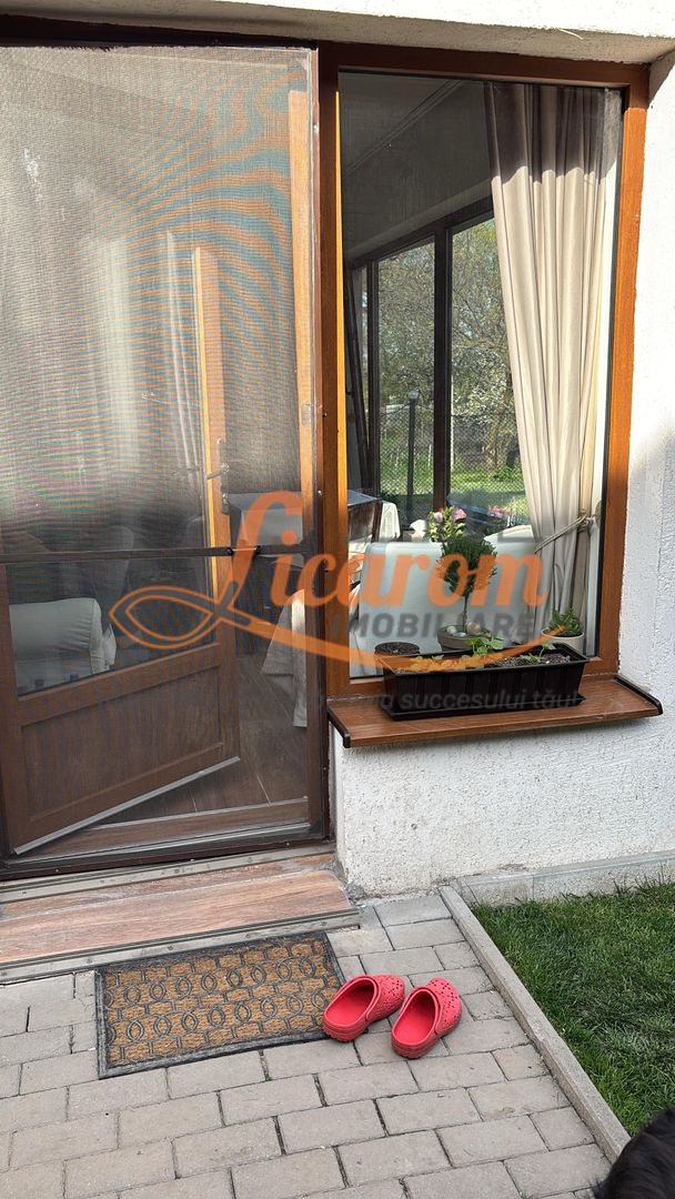 Proprietate saseasca cu 2 corpuri de casa, Comuna Vulcan,Brasov. - Poză 7