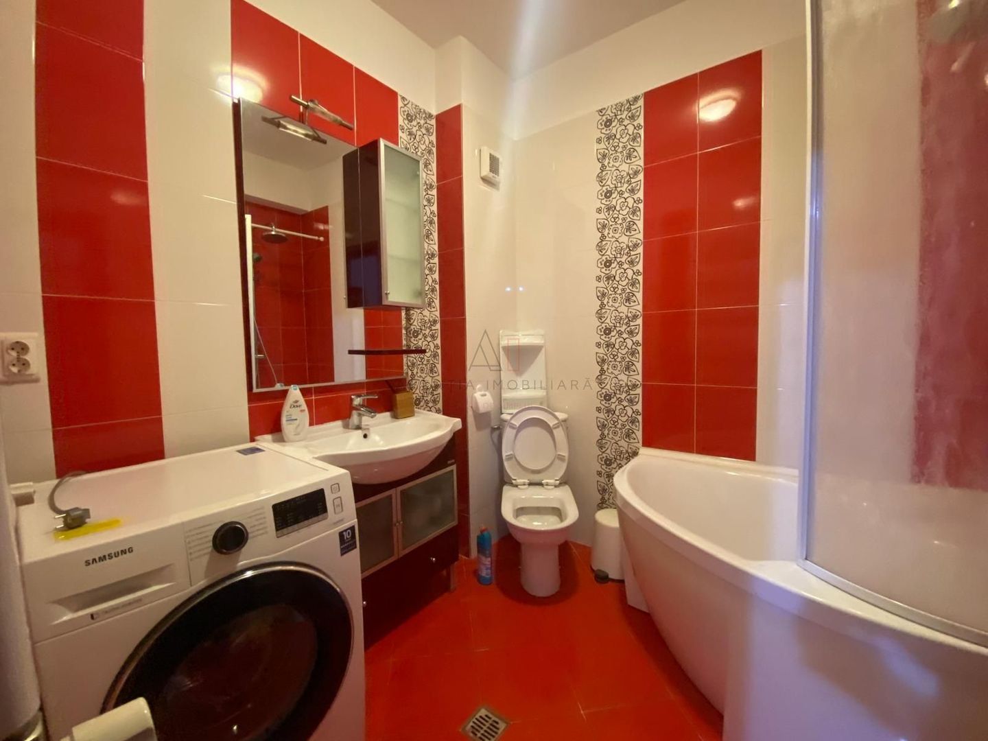 3 Camere Spatios - 2 balcoane - Poză 11