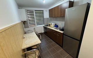 Apartament cu 2 camere, 50mp, Zona Aleea Carpati - Poză 7