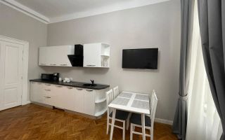 Casă de vânzare Sibiu | Central | 236 mp | 6 băi - Poză 10