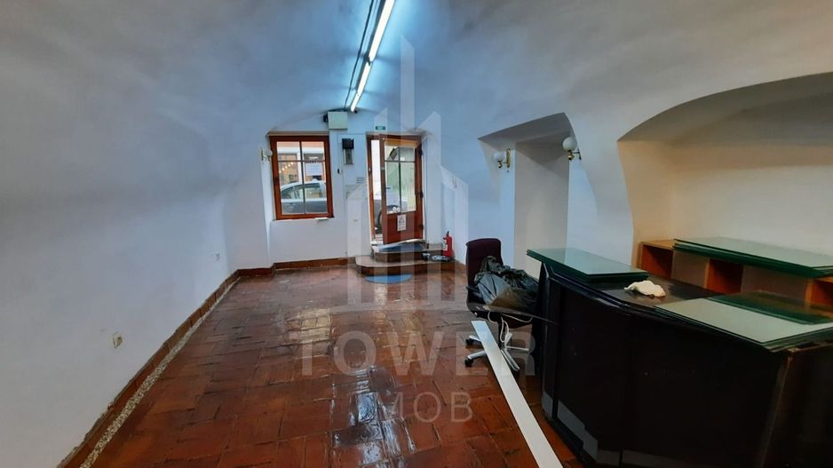 De închiriat spațiu comercial – zonă centrală - Poză 10