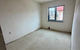 Duplex fără perete comun | 4 camere | 100 mp utili | 300 mp teren | Lunca Cetățu - Poză 7