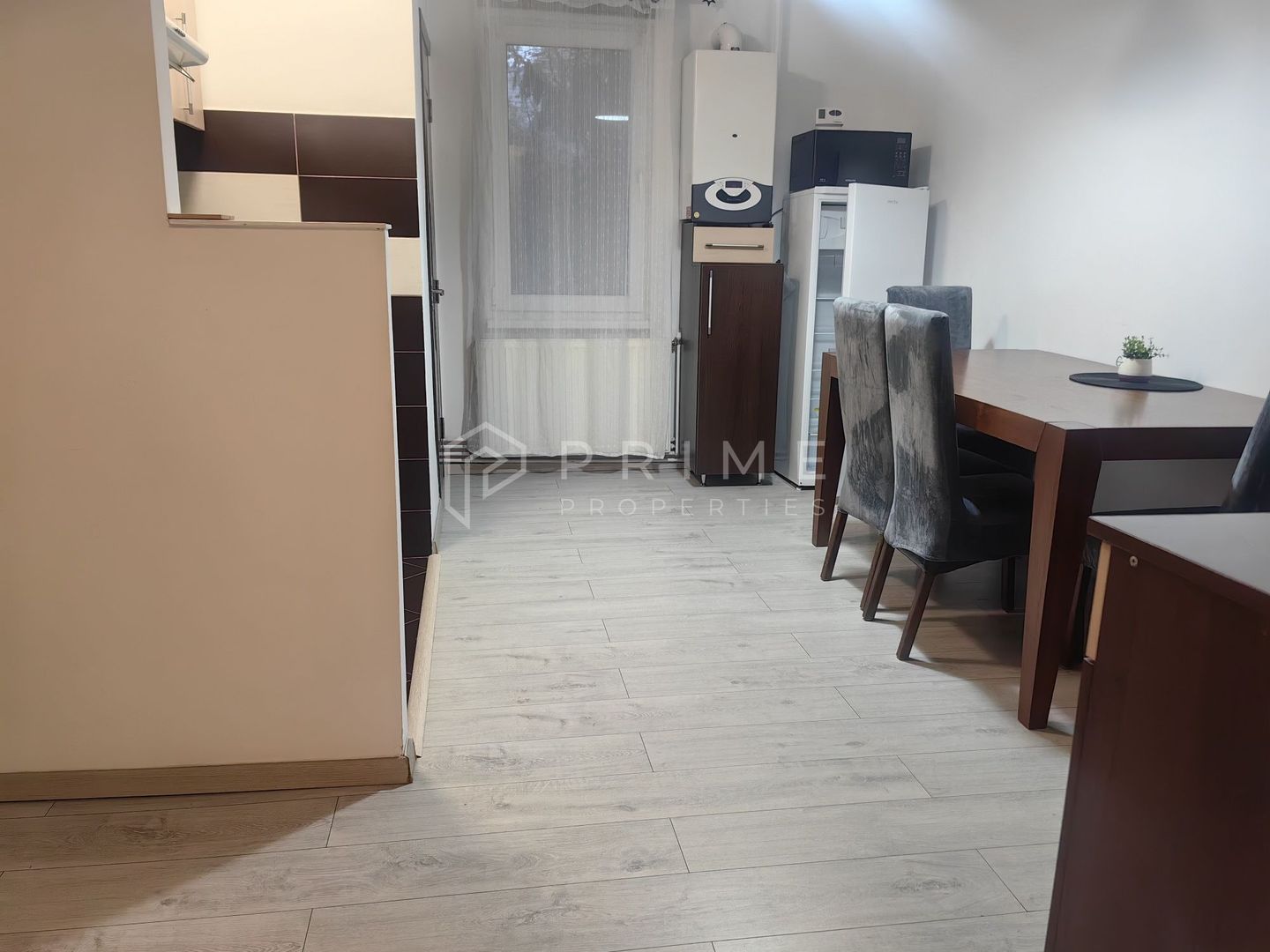 Apartament cu 3 camere de închiriat - Poză 5