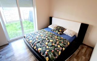Oferim spre vanzare apartament 2 camere, 60 mp curte, Giroc, 0% Comision - Poză 2