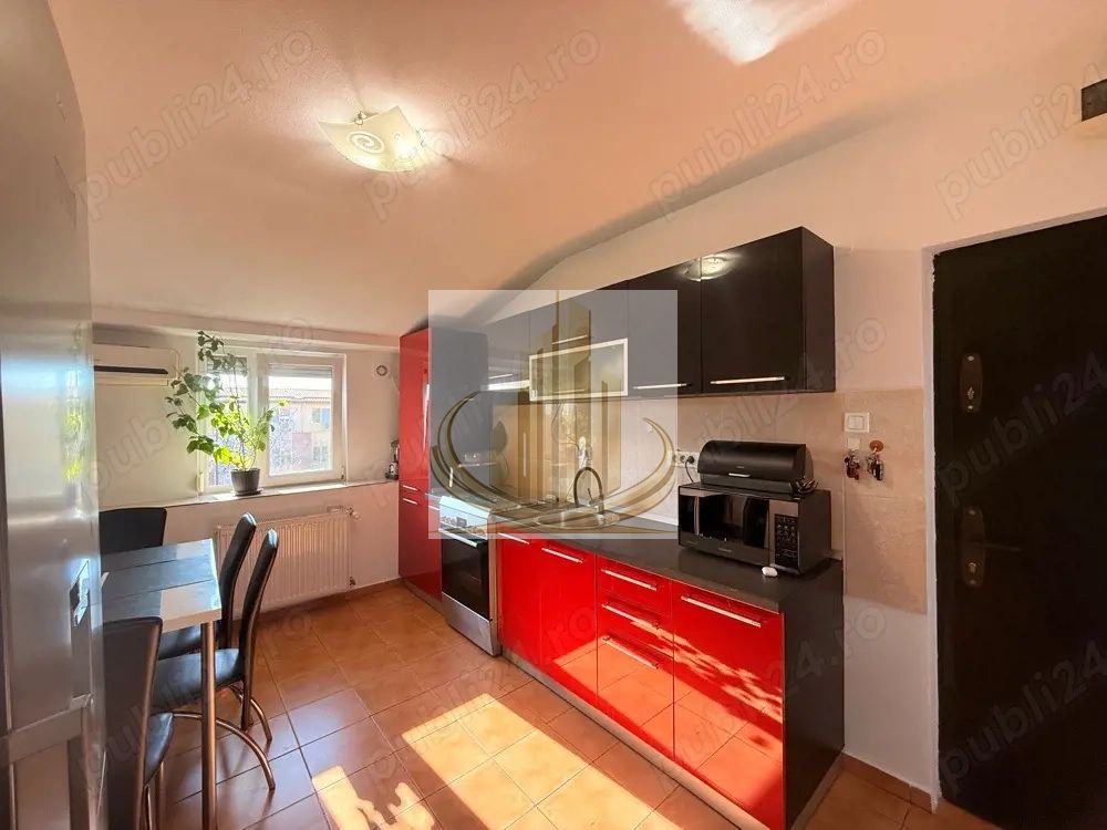 Apartament cu 2 camere, decomandat, centrală proprie | Calea Șagului - Poză 6