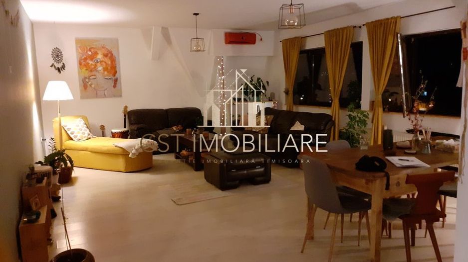 Apartament 3 camere , Torontal - Poză 1