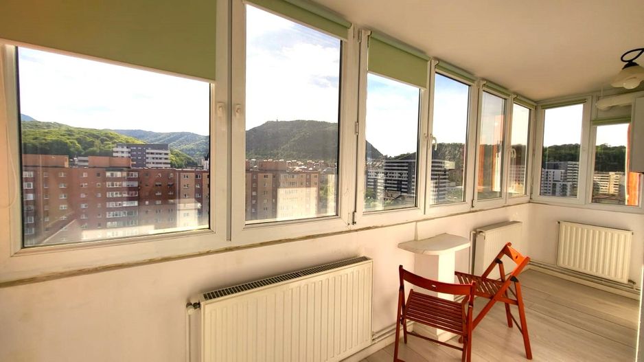 Exclusivitate - Zona Carpatilor, apartament decomandat, insorit, loc de parcare - Poză 2