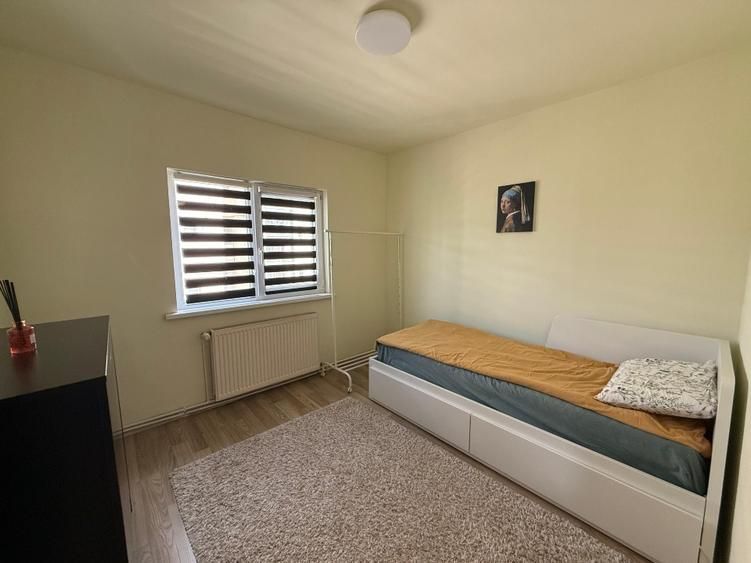 Lipovei | 4 Camere | Decomandat | Centrala Proprie | Etaj Intermediar - Poză 4