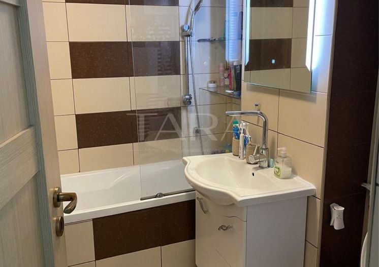 2 camere decomandate, finisaje moderne, Grigorescu – gata de mutare - Poză 8