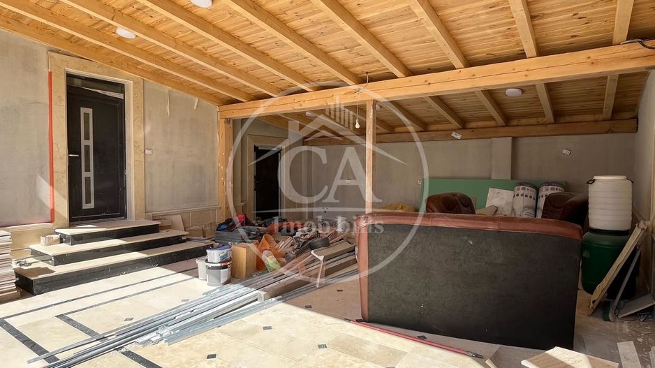 Casă de vânzare P+E+M cu 7 camere in Cartierul Grigorescu, Oradea - Poză 23