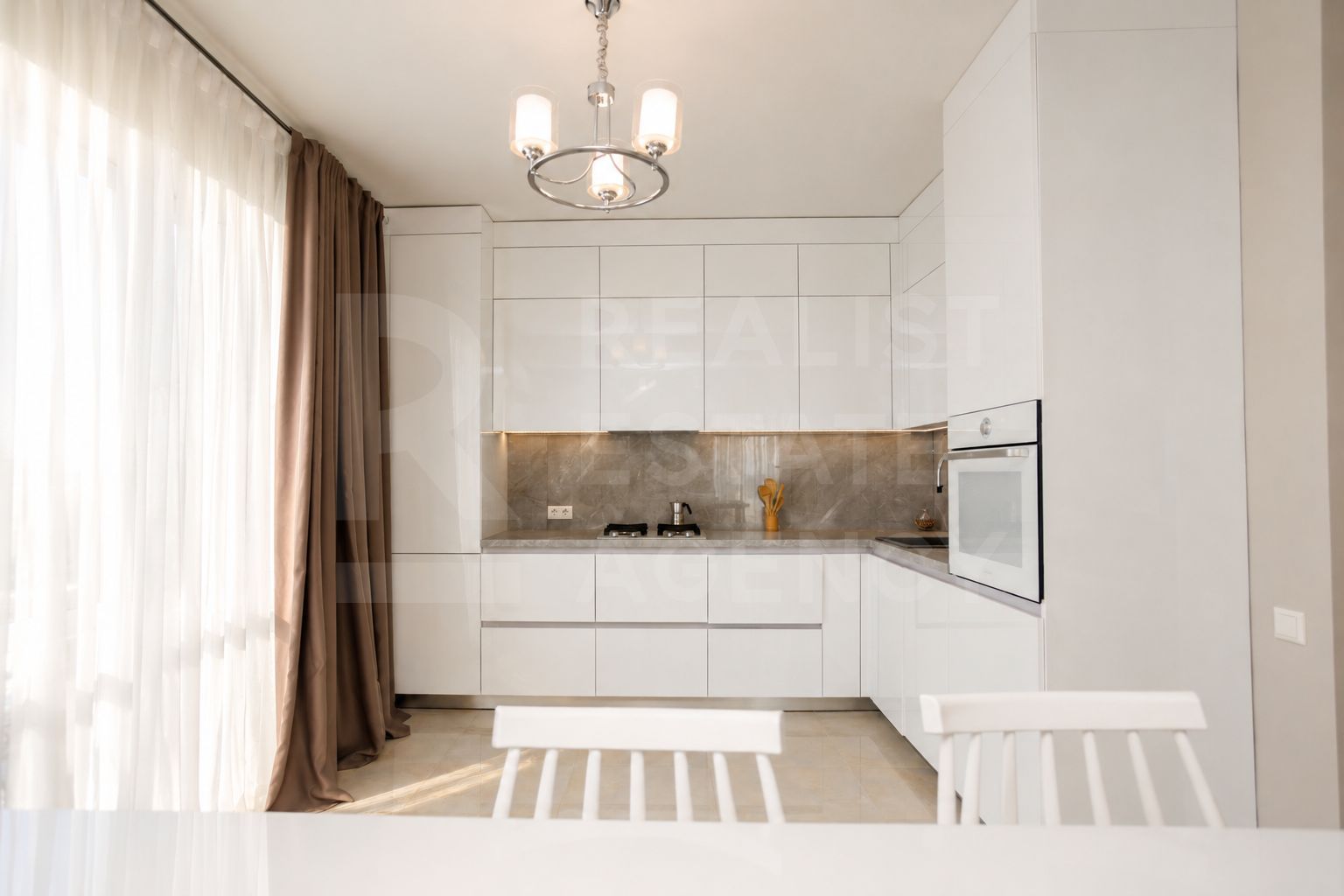 Vânzare penthouse 3 camere, bd. Decebal, Colonița. - Poză 5