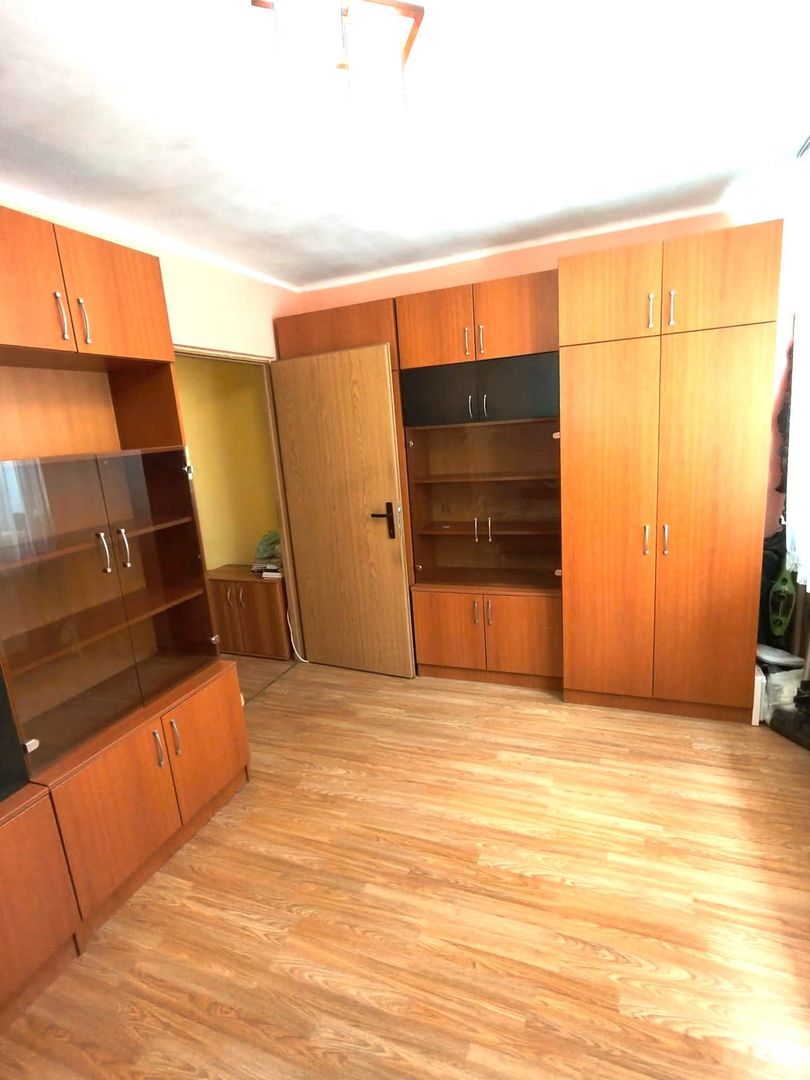 Apartament de vanzare cu 2 camere strada Horea - Poză 4
