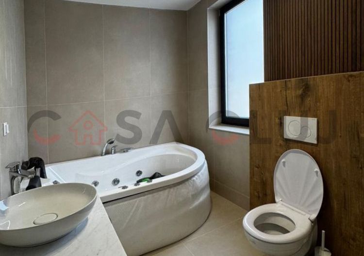 Duplex  5 camere La Cheie in Europa!! - Poză 14