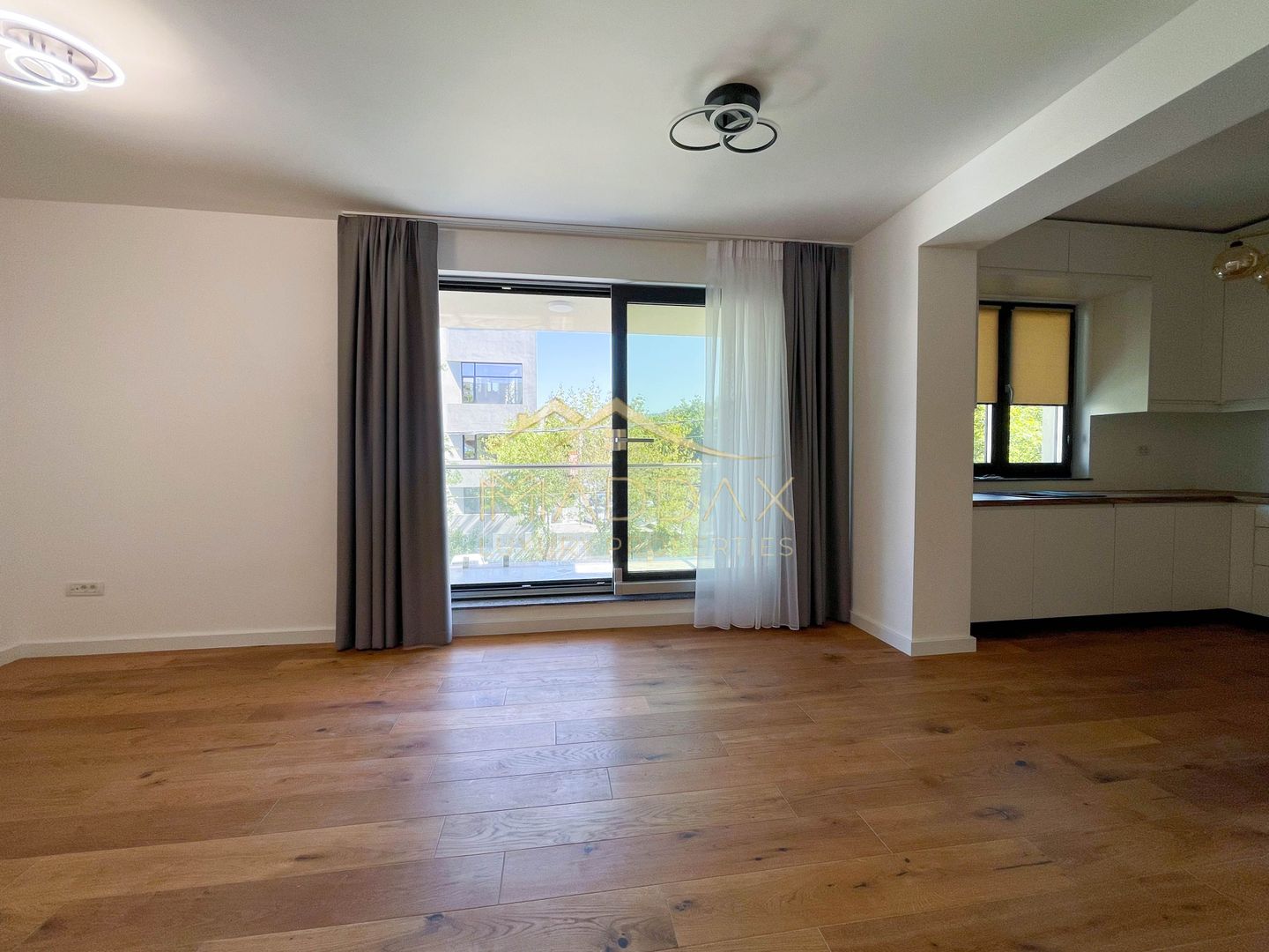 Apartament 3 camere de inchiriat mobilat completII Lux II N.Caramfil - Poză 2