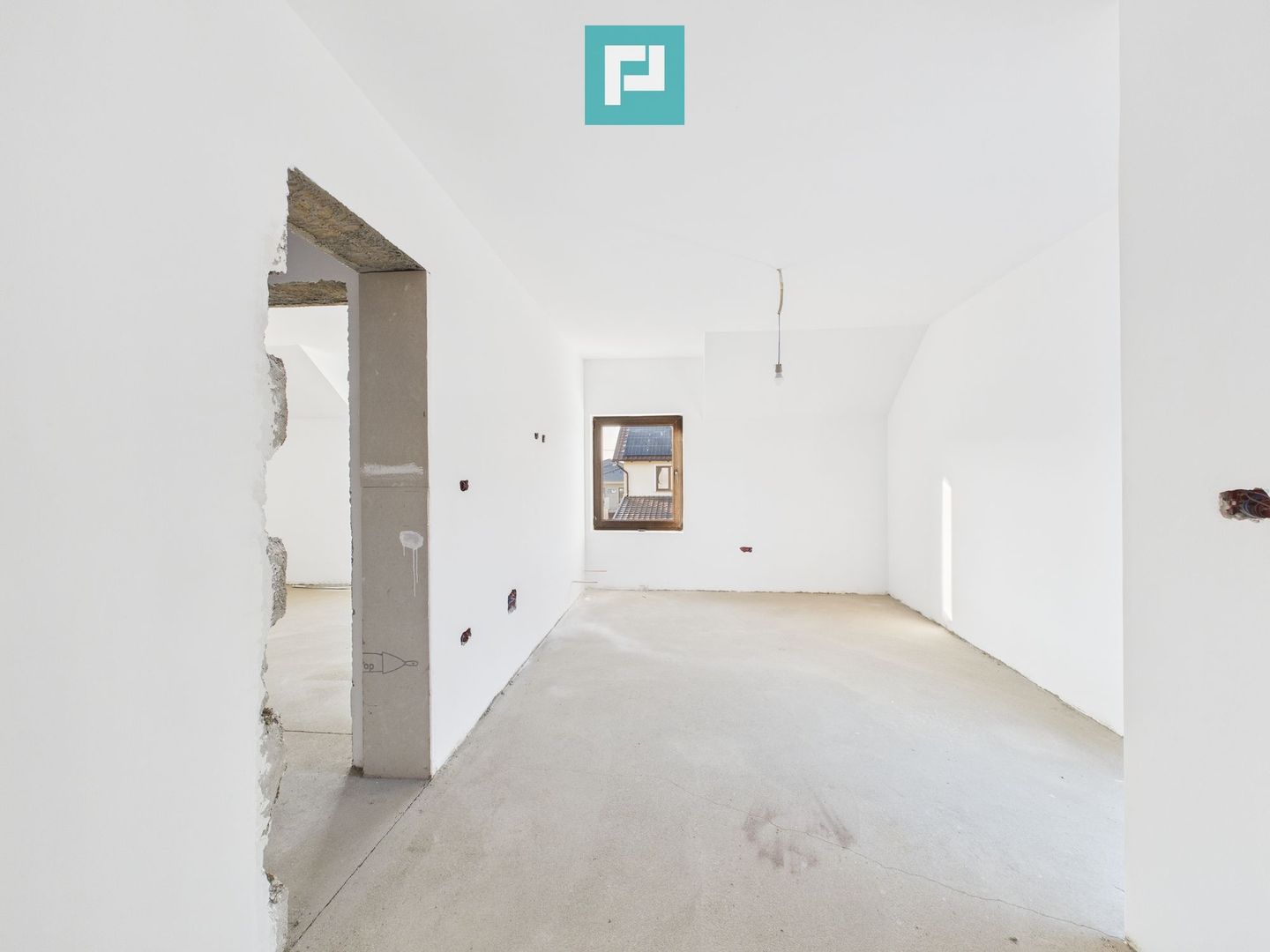 Casa cu 5 camere in Livada - Poză 25