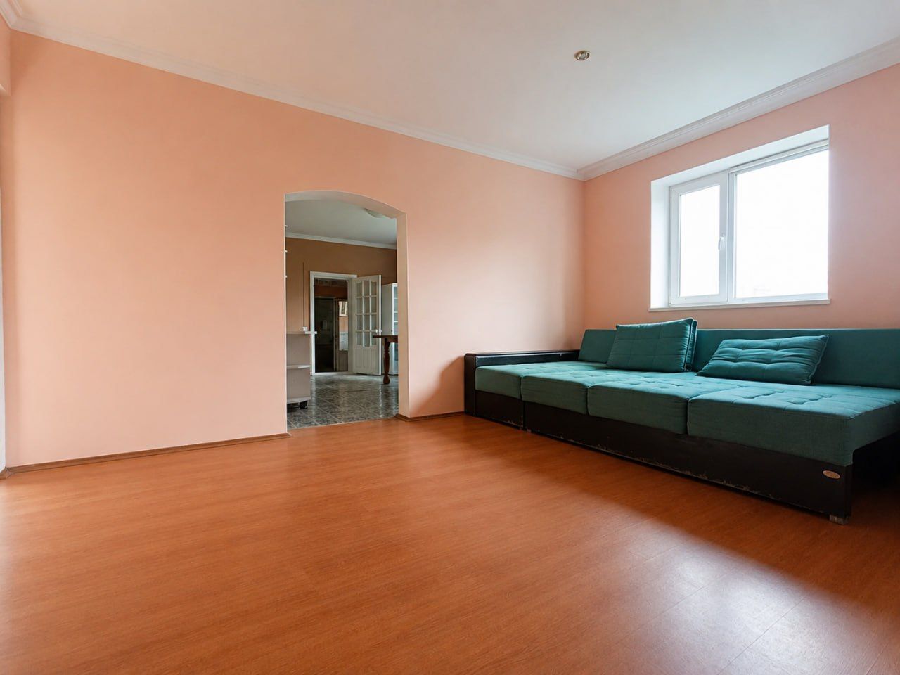 Cahul – Casă 3 Camere + Living | 139 m² | Teren 7.7 ari + Garaj | 95.000 € - Poză 16