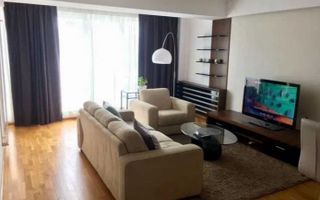 Închiriez apartament 2 camere, Decebal, centrală proprie - Poză 2