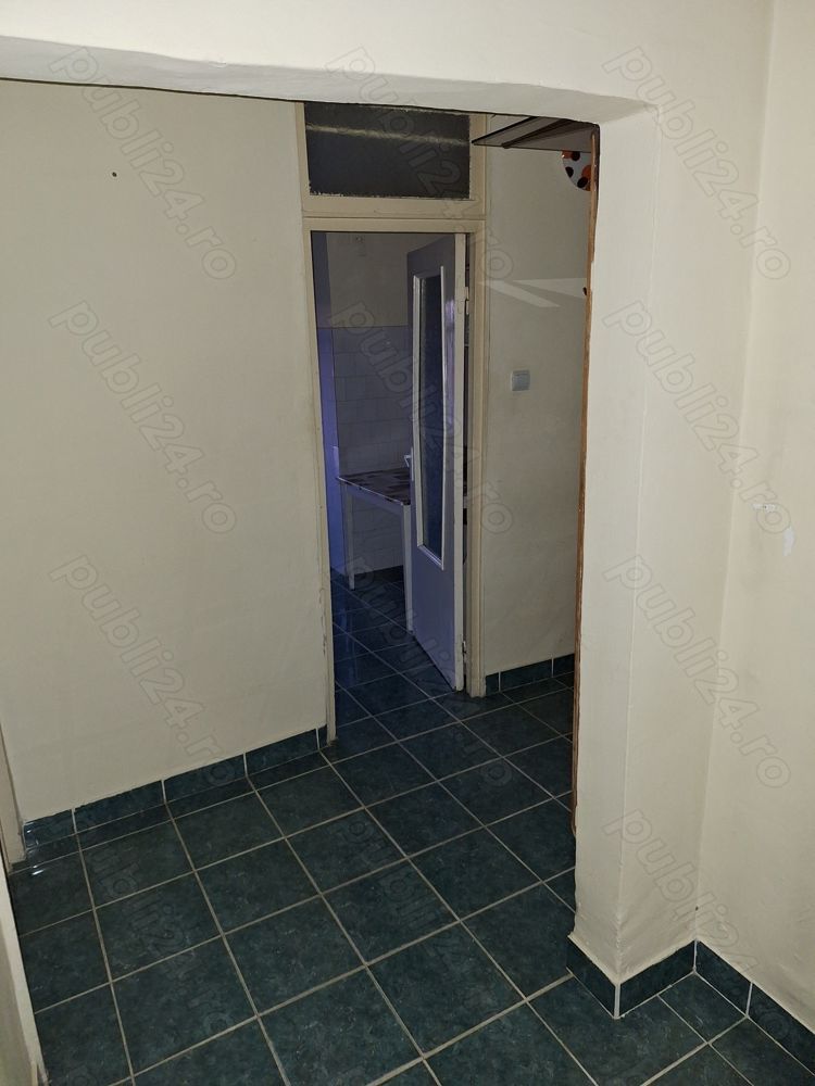 Vănd apartament 3 camere - Poză 8
