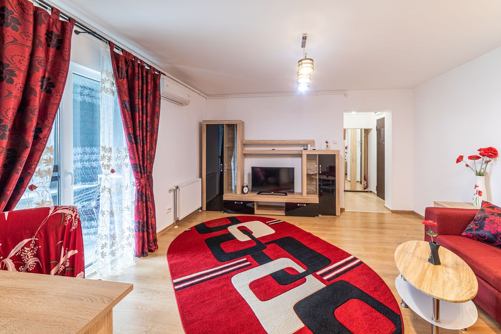 Apartament in bloc nou, cu 3 camere, la cheie - Poză 1
