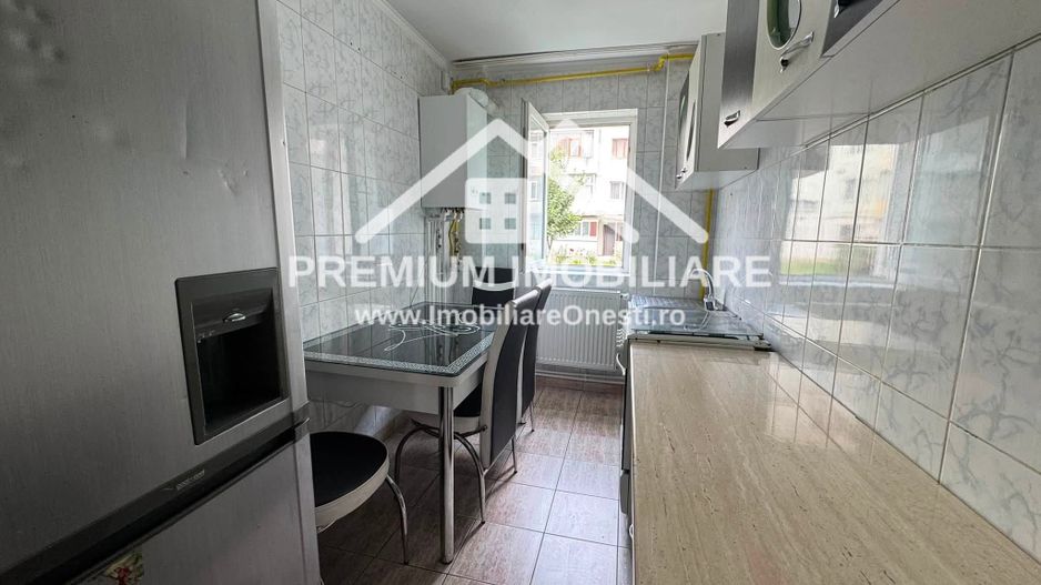 Apartament 2 Camere de Vanzare / Schimb - Poză 4