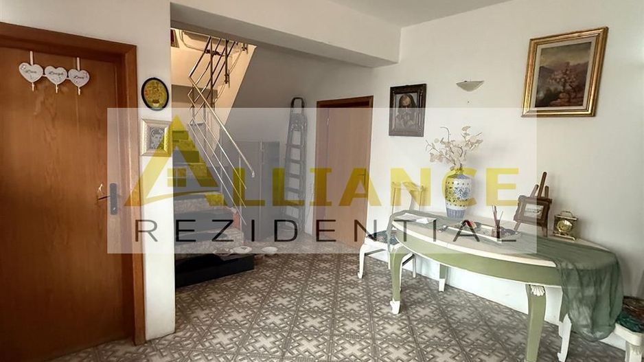 Casa Individuala Soseaua Oltenitei 1500 mp 11 Camere 4 bai - Poză 9