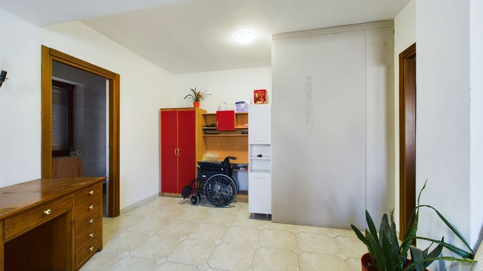 Casă pe un nivel în zona Mehala - Poză 9