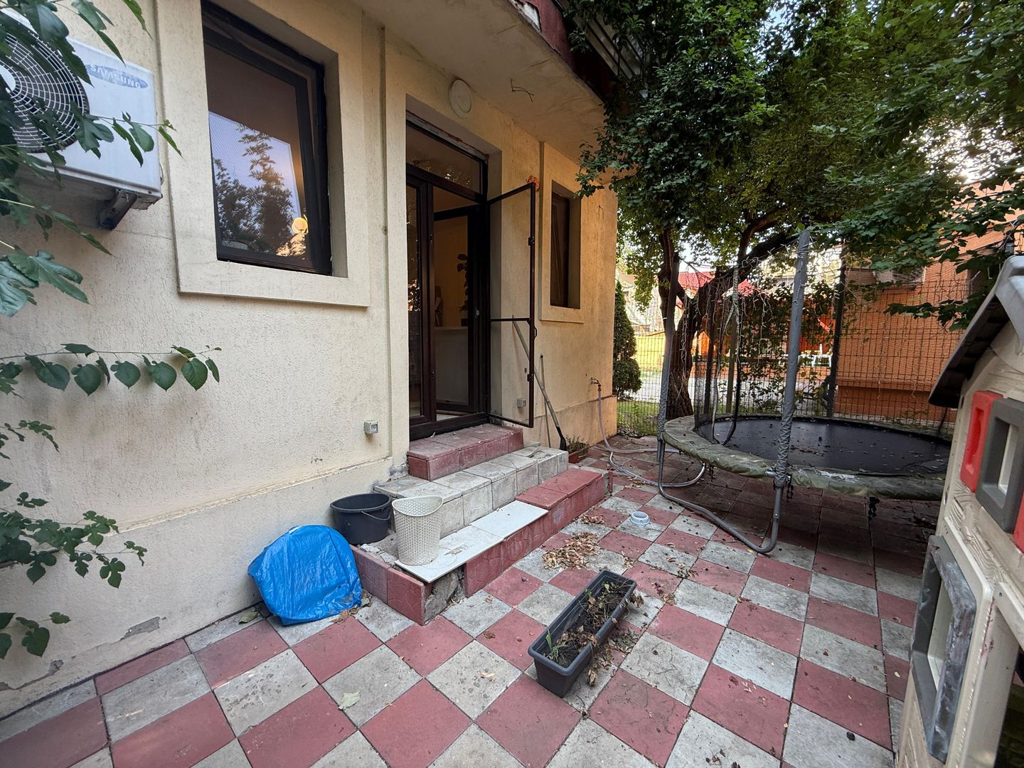 Apartament 2 camere + Gradina | Metrou Parc Bazilescu - Poză 3