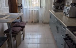 Inchiriez ap 3 cam Nicolina -CUG - Poză 5