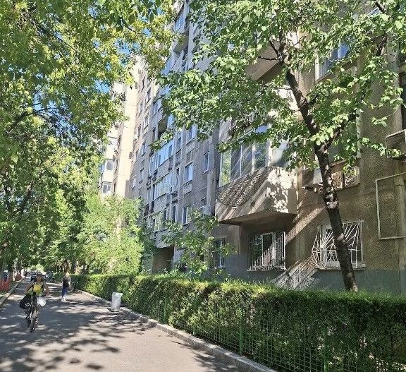 Apartament 3 camere decomandat | Bd. Gheorghe Șincai nr. 14 | Etaj 2. - Poză 1
