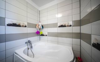 Casa in zona Astrelor, 4 camere, P+1, Comision 0% - Poză 19