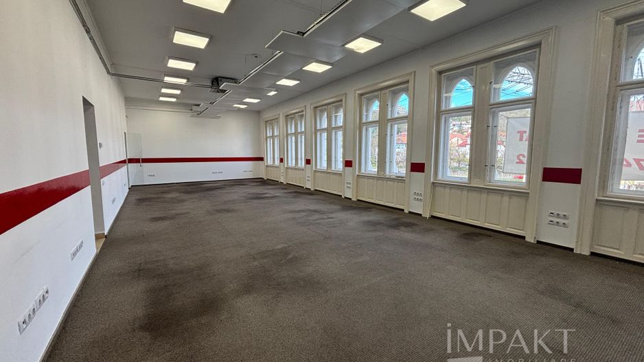 Spatiu de birouri de inchiriat in centru! - Poză 2