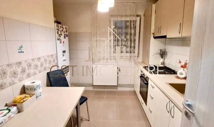 Apartament 3 camere, 2 bai, etaj 1 – zona Sagului - Ana Ipatescu - Poză 3