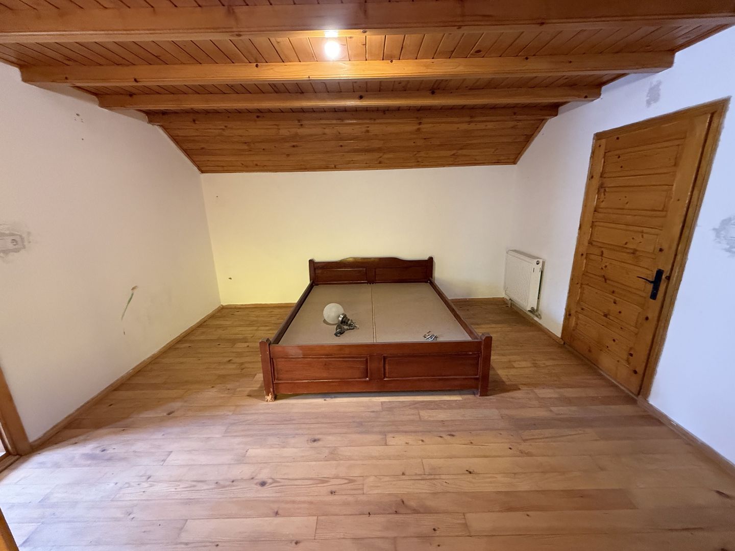 Casă 228 mp P+M + foișor+ teren 770 mp - Comarnic Prahova - Poză 5